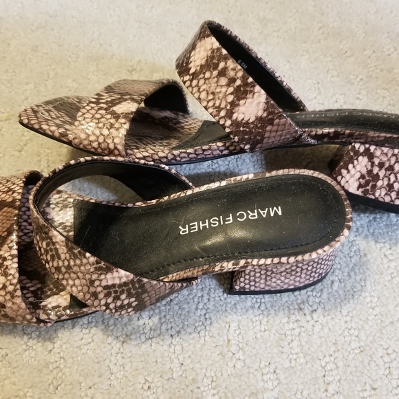 Strappy snakeskin kitten heel mules - Picture 1 of 6